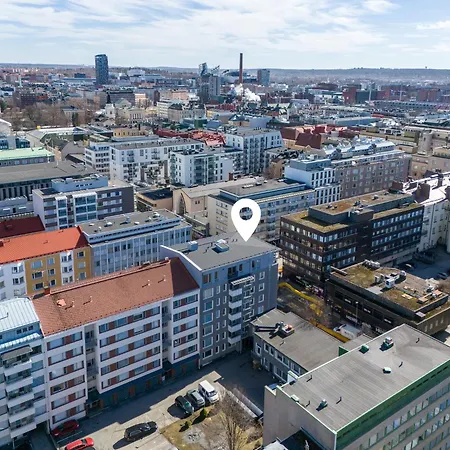 Apartment Luxurious 2br Penthouse With Private Balcony