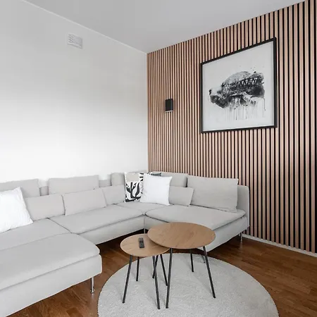 Luxurious 2br Penthouse With Private Balcony 아파트 탐페레