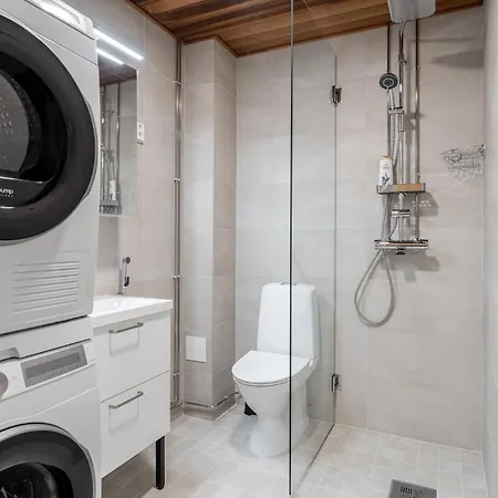 Luxurious 2br Penthouse With Private Balcony