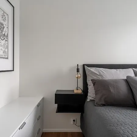 Luxurious 2br Penthouse With Private Balcony 아파트 탐페레