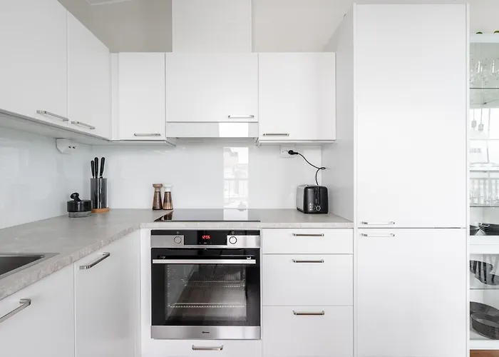 Luxurious 2br Penthouse With Private Balcony * Tampere